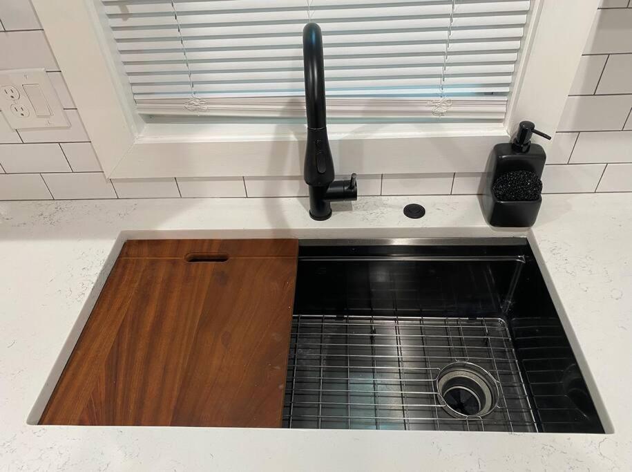 East Point Atlanta - Spacious 5Br Retreat! エクステリア 写真